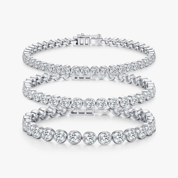 Round Bezel Tennis Moissanite Bracelet